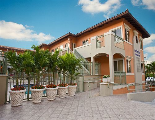 Sun Harbour Boutique Hotel Bal Harbour Екстер'єр фото